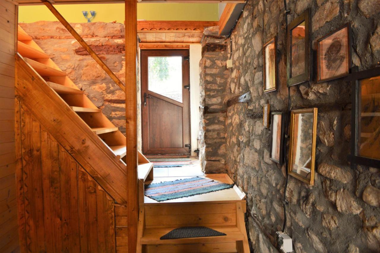 Eskiz - Our Stone Home Csepelare Kültér fotó